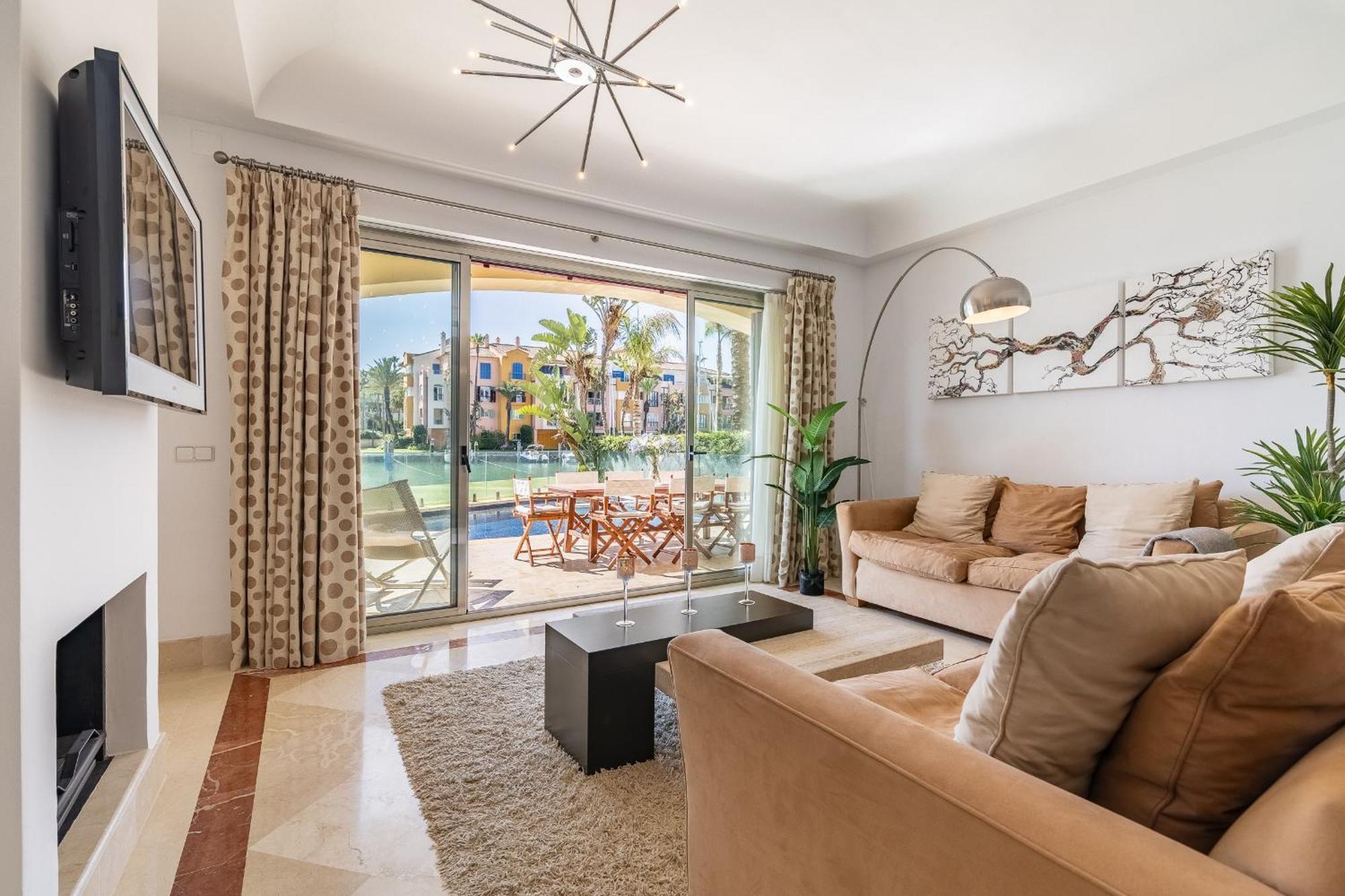 Waterside Apartment In Sotogrande Marina With Private Pool San Roque  Extérieur photo